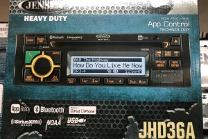 Kubota Radio (77700-04755)