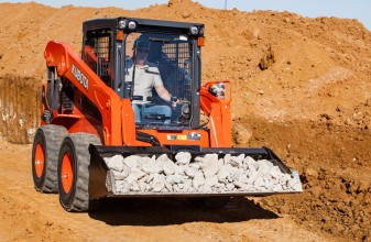 kubota skid steer